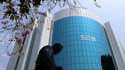 SEBI Tightens Conflict Rules, Eases FPI Settlement to Boost Foreign Investment