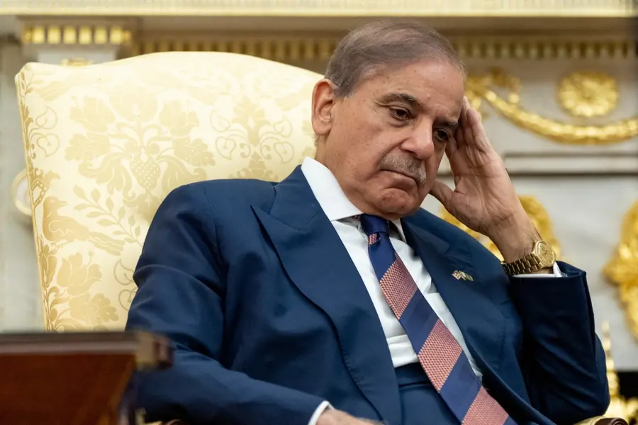 Pakistan Faces Bankruptcy Fears as $3.5 Billion UAE Loan Repayment Drains Forex Reserves